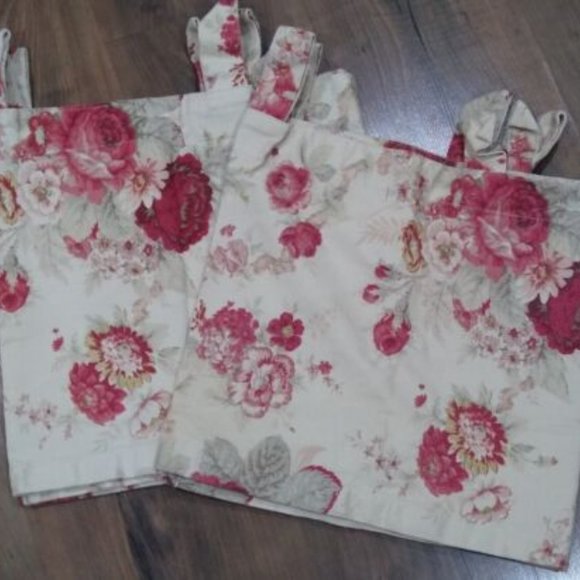Waverly Accents Waverly Garden Room Norfolk Rose Floral Tab Top
